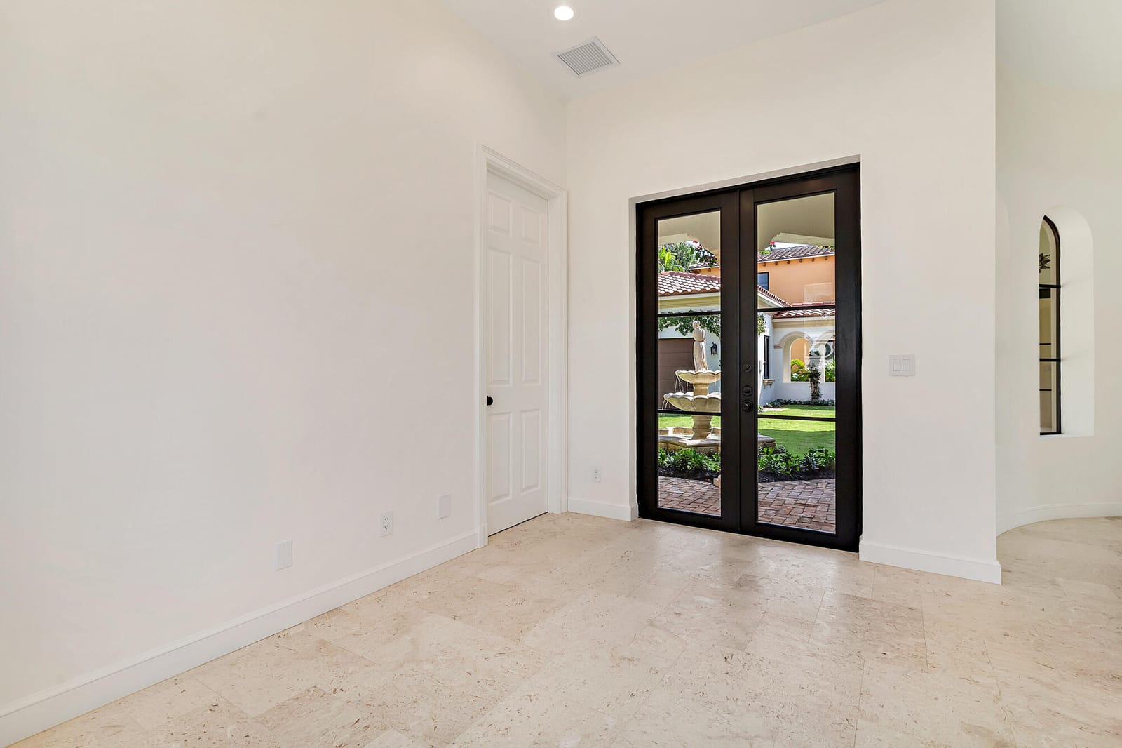 270 Palmetto Lane, West Palm Beach, FL 33405 photo 24