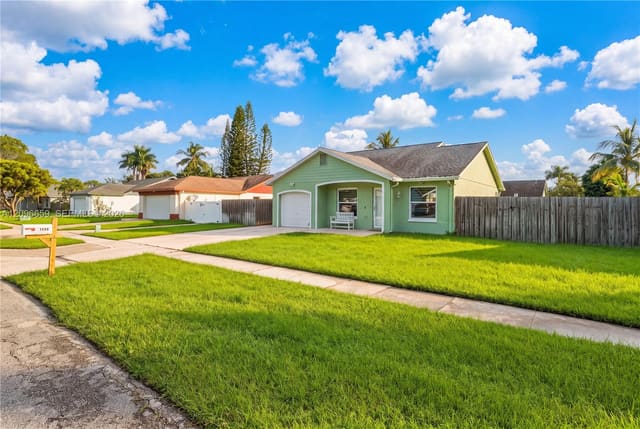 1290 Mc Dermott Lane, Royal Palm Beach, FL 33411