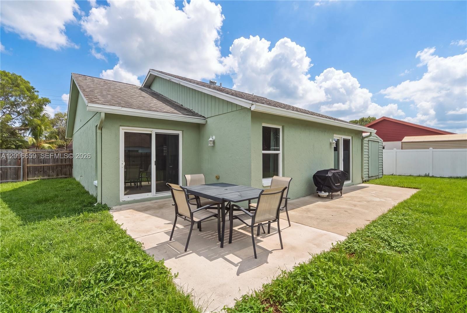 1290 Mc Dermott Lane — photo 4