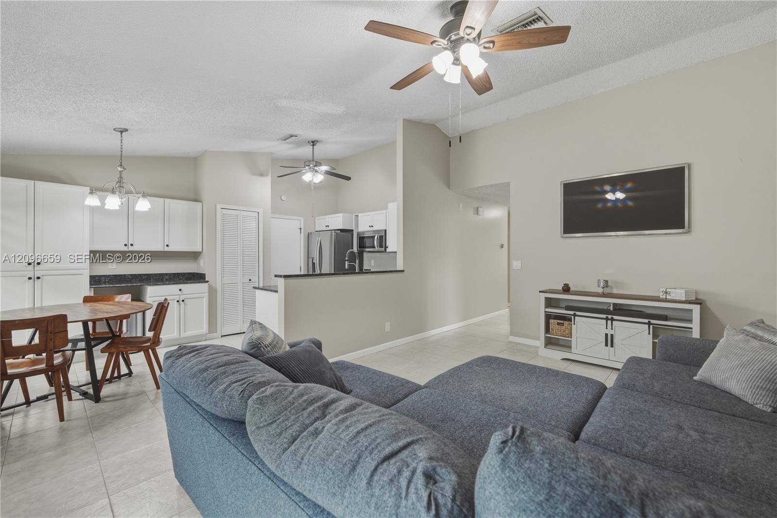 1290 Mc Dermott Lane — photo 7