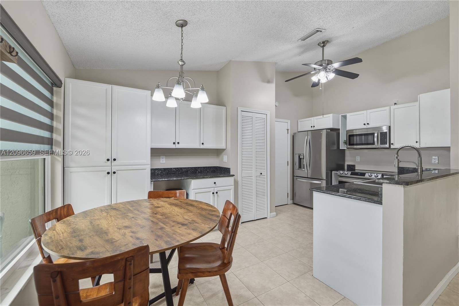 1290 Mc Dermott Lane — photo 9
