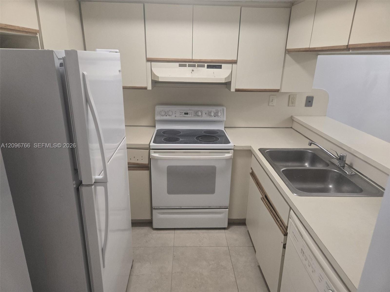 8977 SW 123rd Court 104, Miami, FL 33186 photo 7
