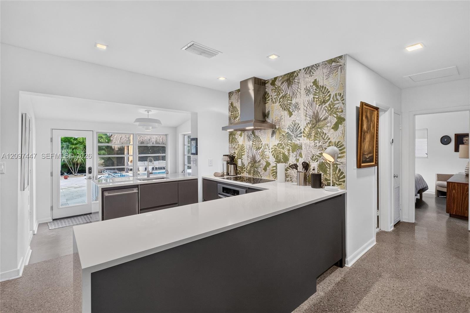 401 NW 28th Court, Wilton Manors, FL 33311 photo 9