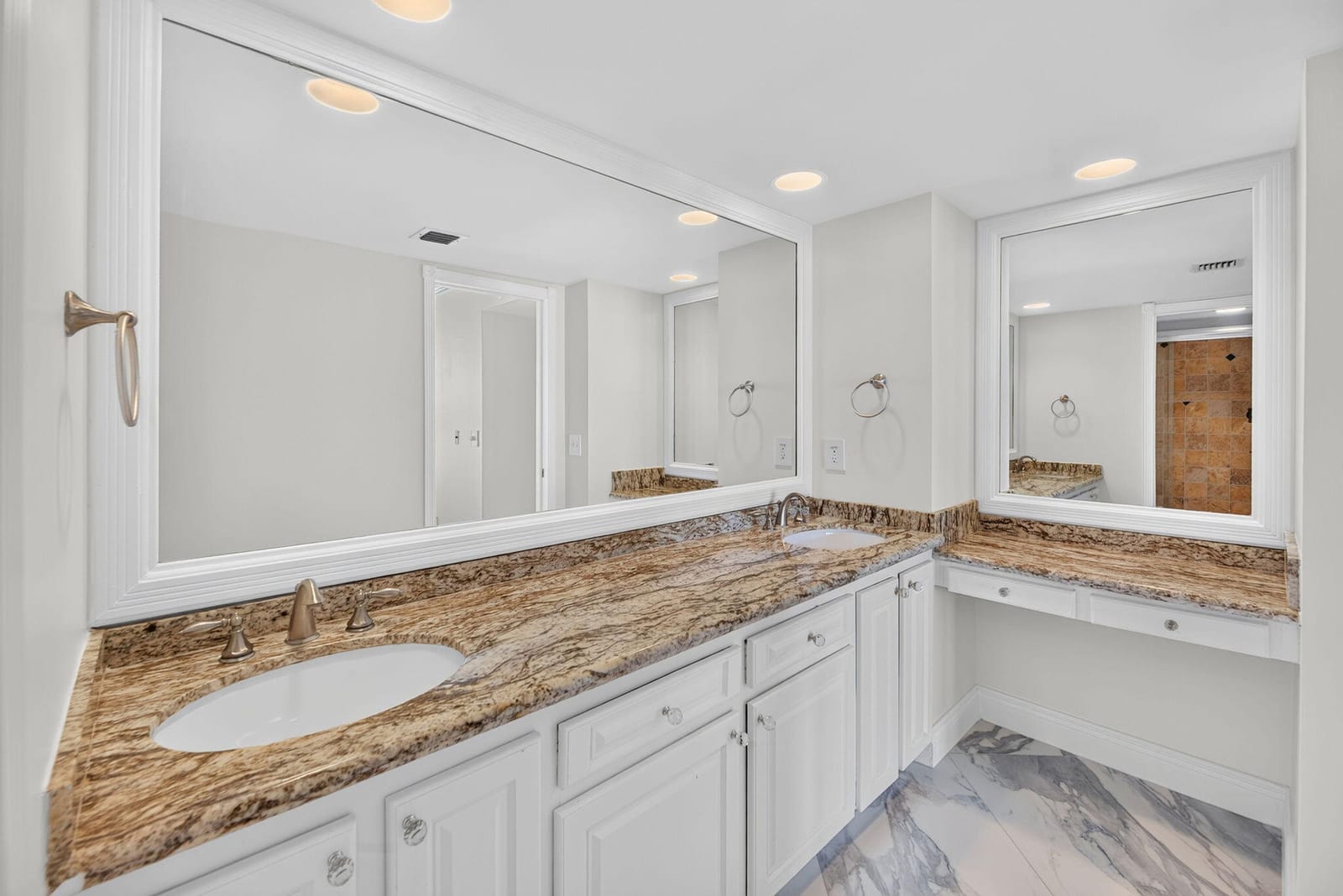 3610 S Ocean Boulevard 409, South Palm Beach, FL 33480 photo 13