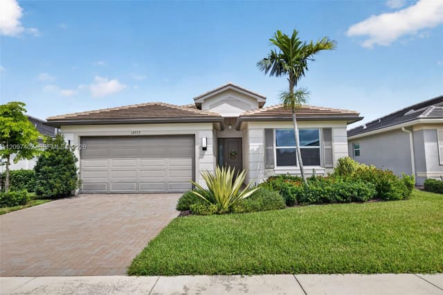 12773 SW Clear Water Way, Port St. Lucie, FL 34987