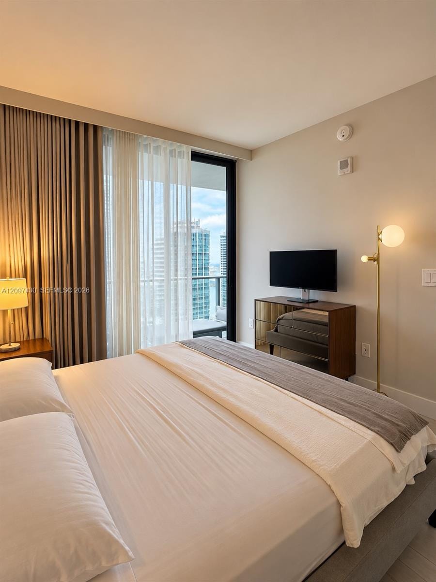 1010 Brickell Avenue 3103, Miami, FL 33131 photo 13