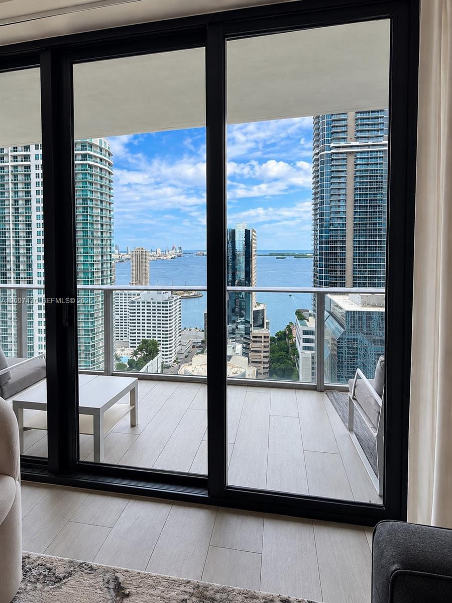 1010 Brickell Avenue 3103, Miami, FL 33131 photo 18