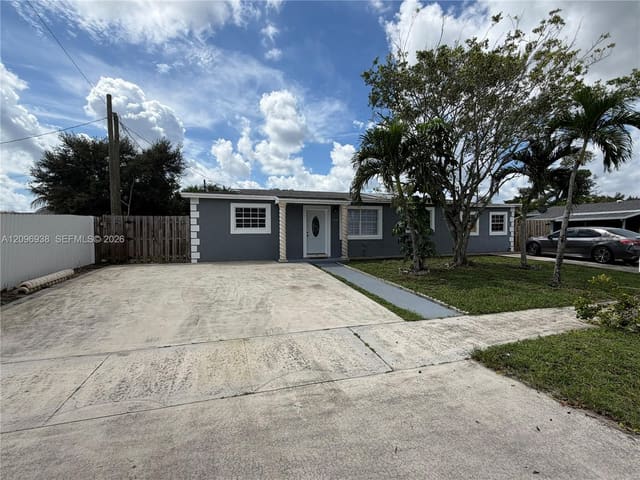 3240 NW 210th Terrace 0, Miami Gardens, FL 33056