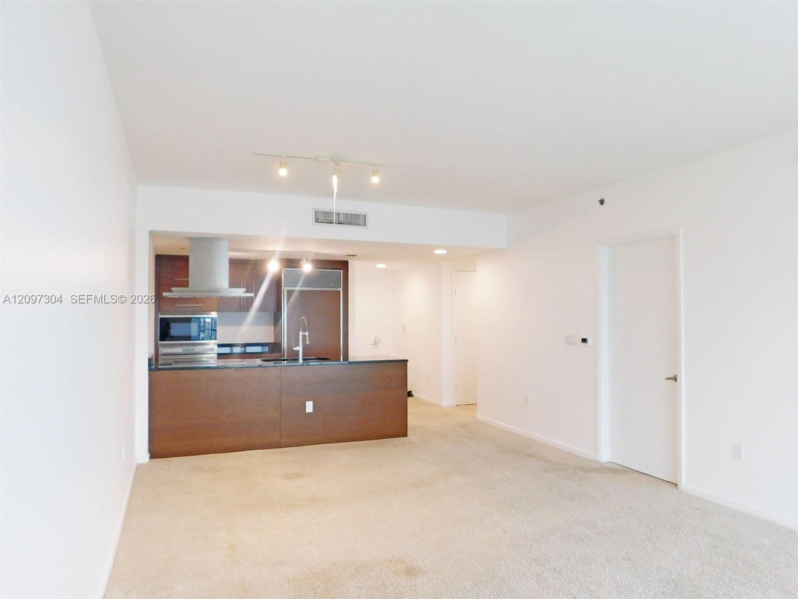 495 Brickell Avenue 4609 — photo 6