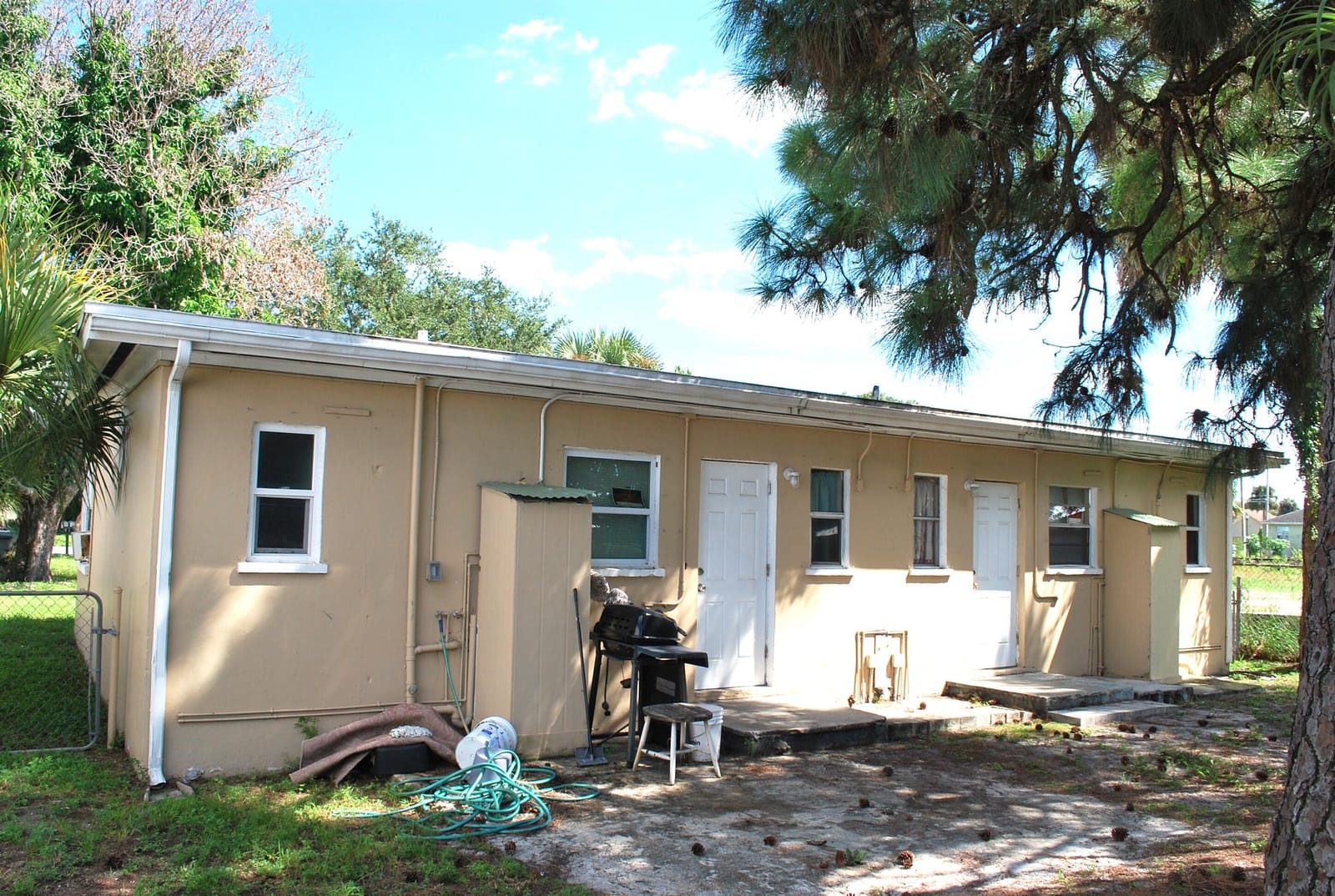 431 N 13TH Street, Fort Pierce, FL 34950 photo 4