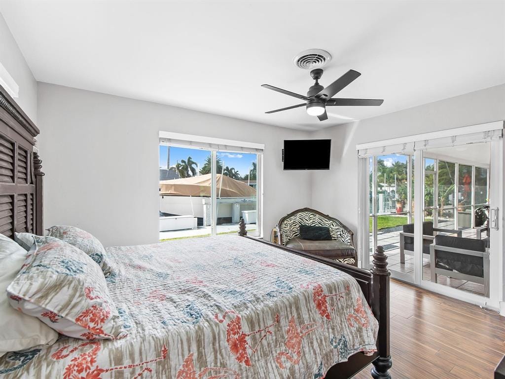 300 SE 10TH Street, Pompano Beach, FL 33060 photo 16