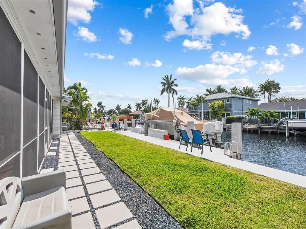300 SE 10TH Street, Pompano Beach, FL 33060 photo 28
