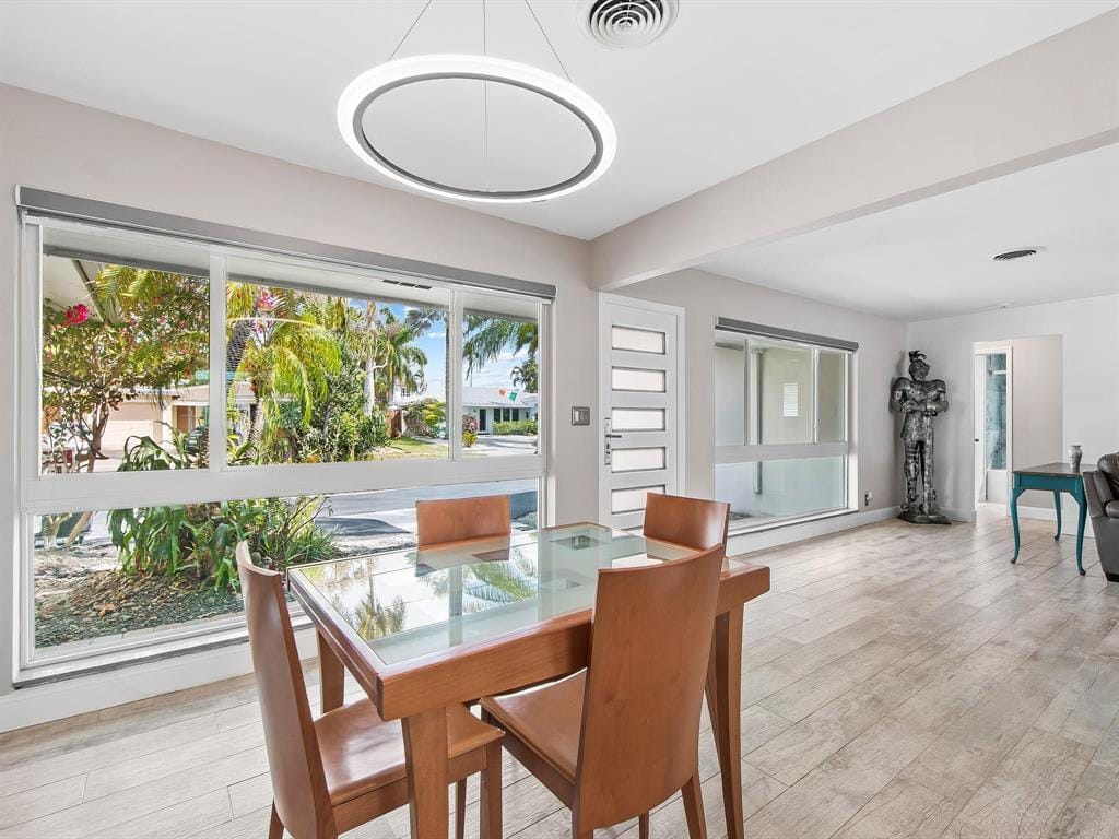 300 SE 10TH Street, Pompano Beach, FL 33060 photo 10