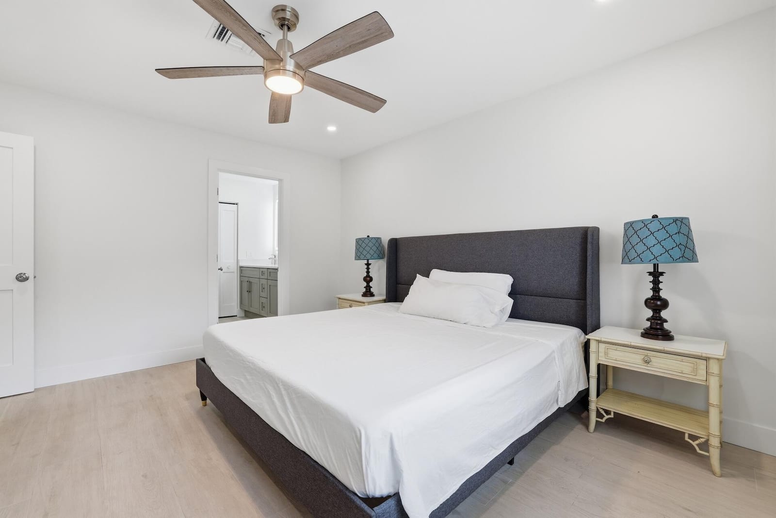 1011 Flame Vine Avenue 203, Delray Beach, FL 33445 photo 13