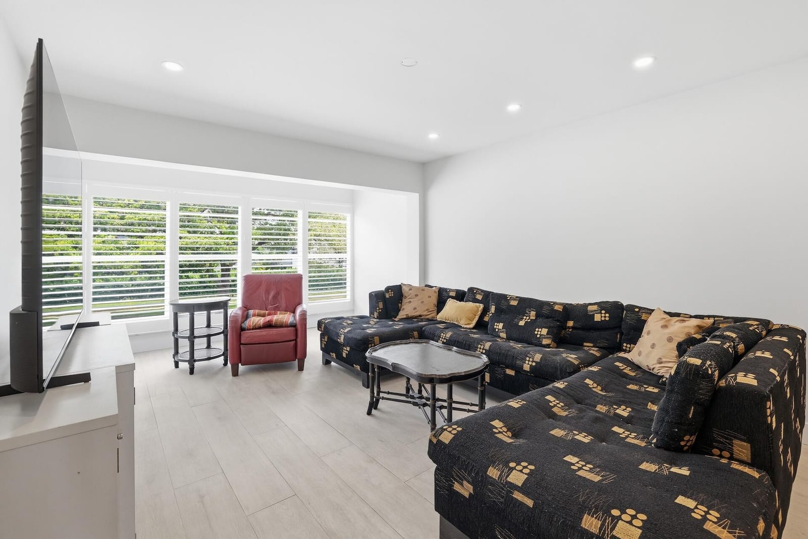 1011 Flame Vine Avenue 203 — photo 10