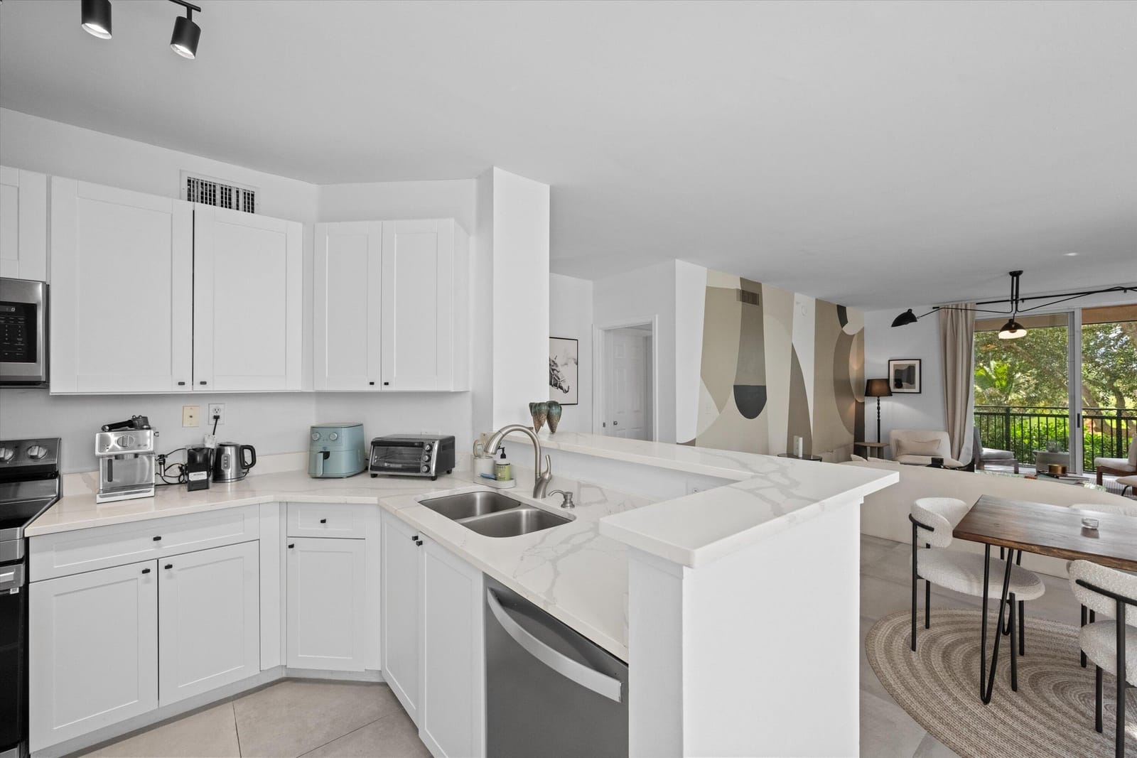 11750 SAINT ANDREWS Place 208 — photo 9