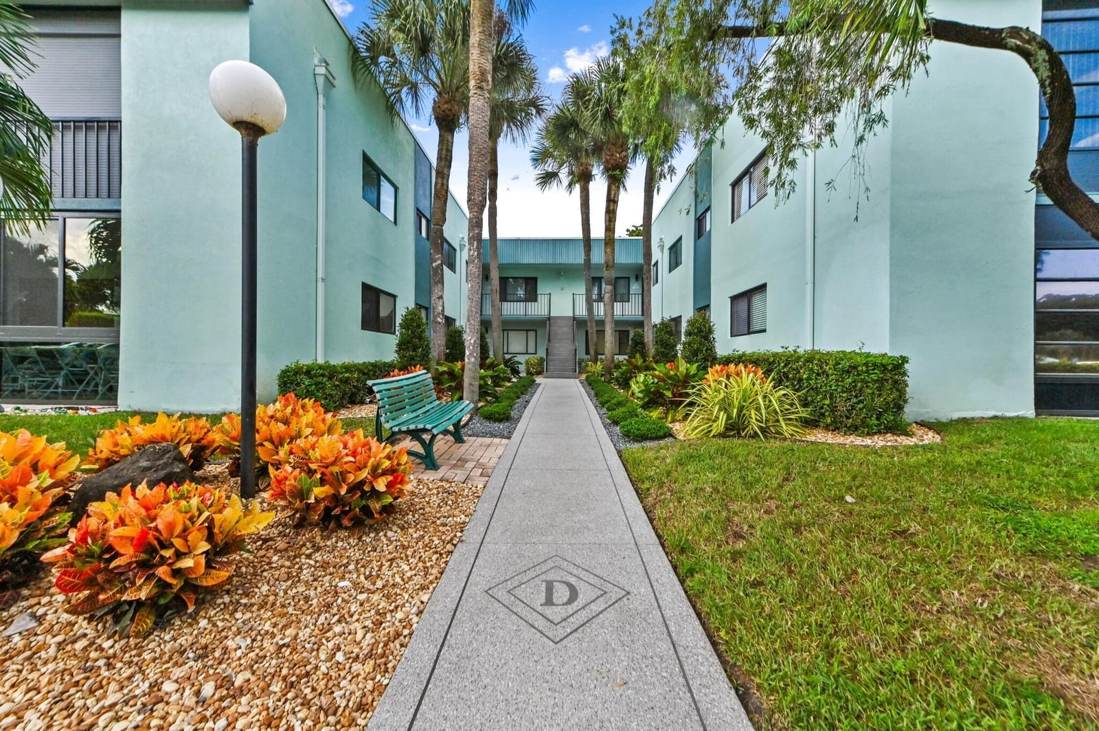 15072 Ashland Place 124 — photo 2