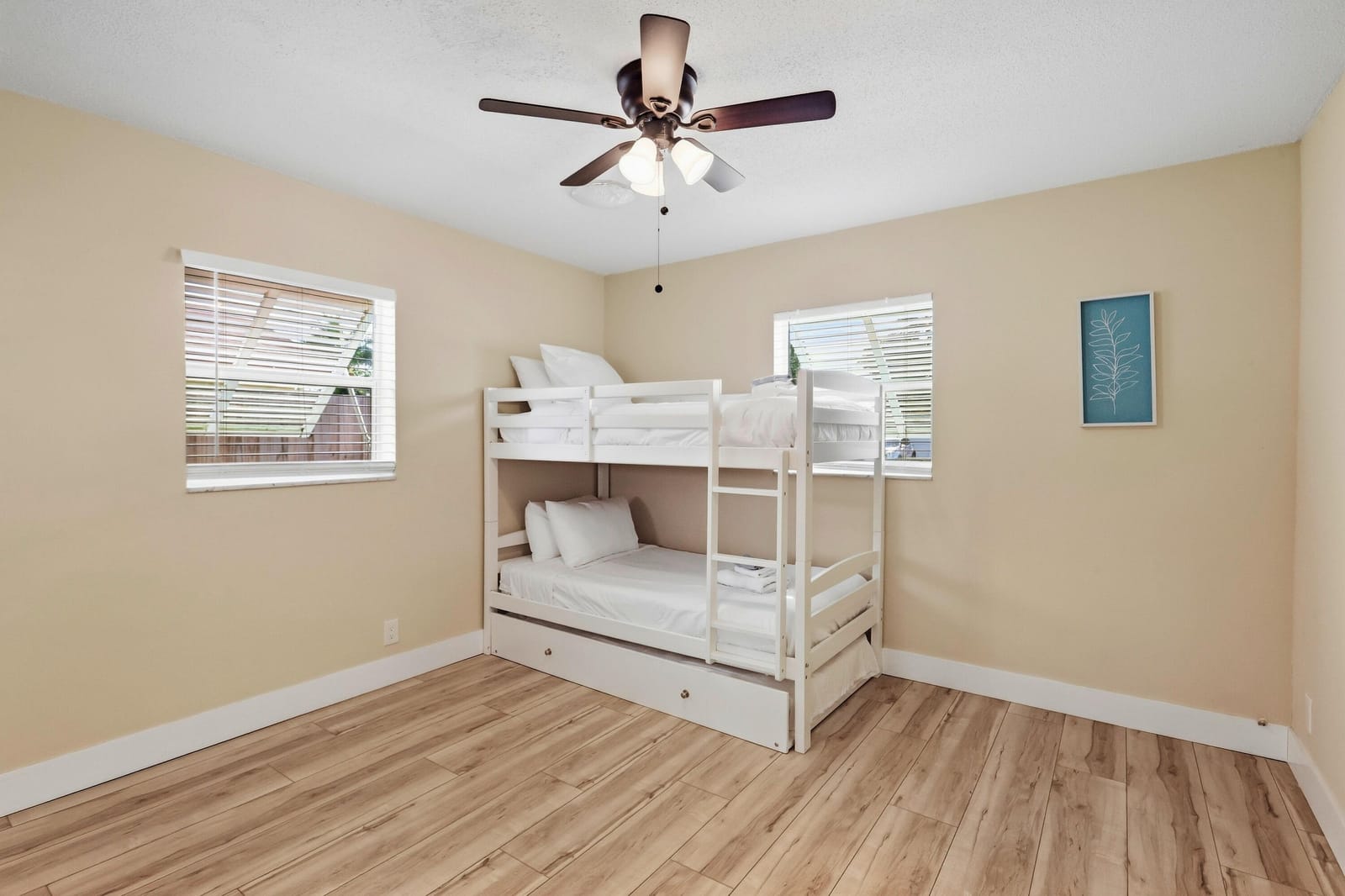 6880 KINGSTON Drive, Lake Worth, FL 33462 photo 21