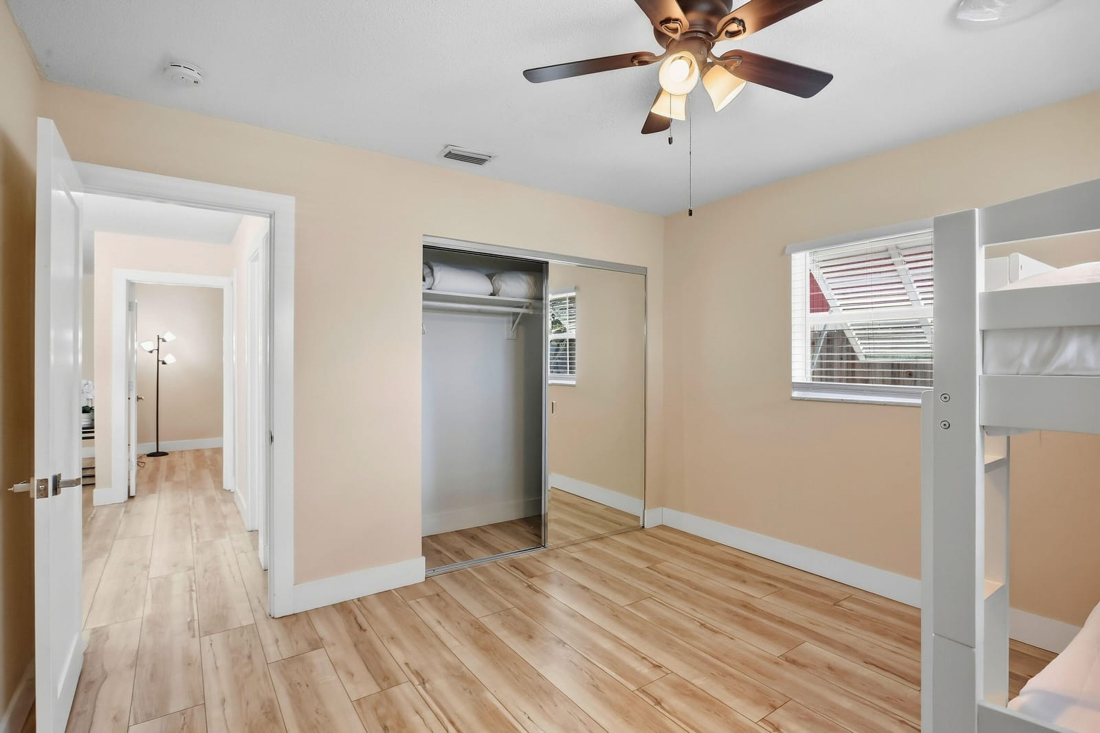 6880 KINGSTON Drive, Lake Worth, FL 33462 photo 22