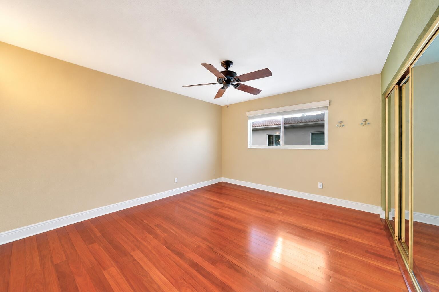 2701 MIDDLE RIVER Drive 11, Fort Lauderdale, FL 33306