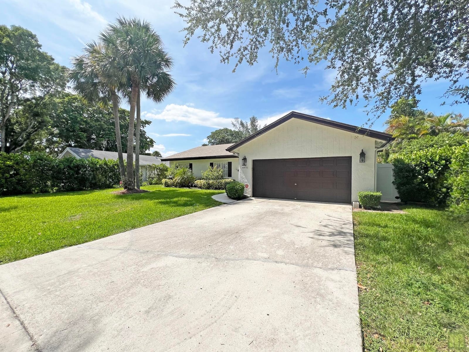 4975 NW 6TH Street, Coconut Creek, FL 33063 photo 2