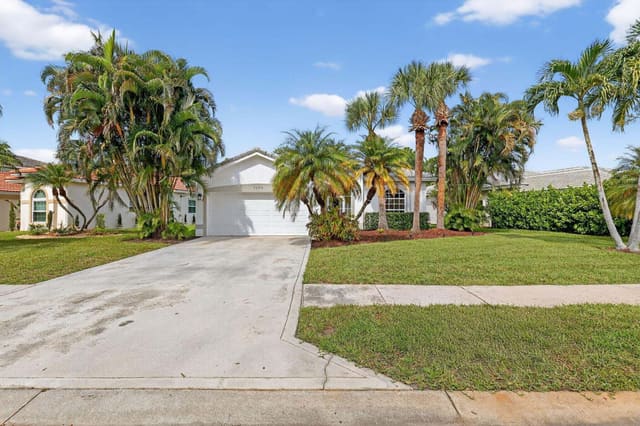 7280 SE MAGELLAN Lane, Stuart, FL 34997