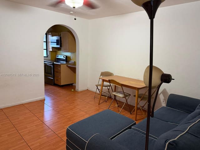 2017 Taylor Street 2, Hollywood, FL 33020