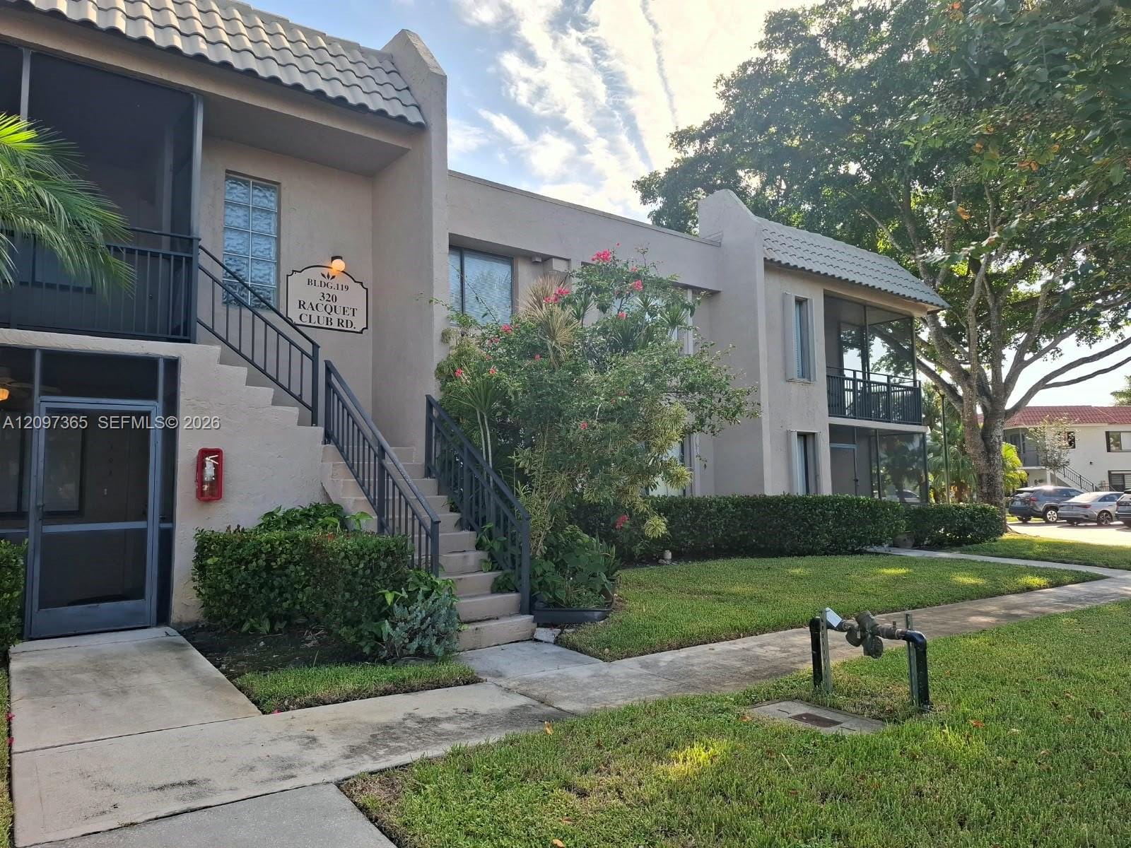 320 Racquet Club Road 104, Weston, FL 33326 photo 29