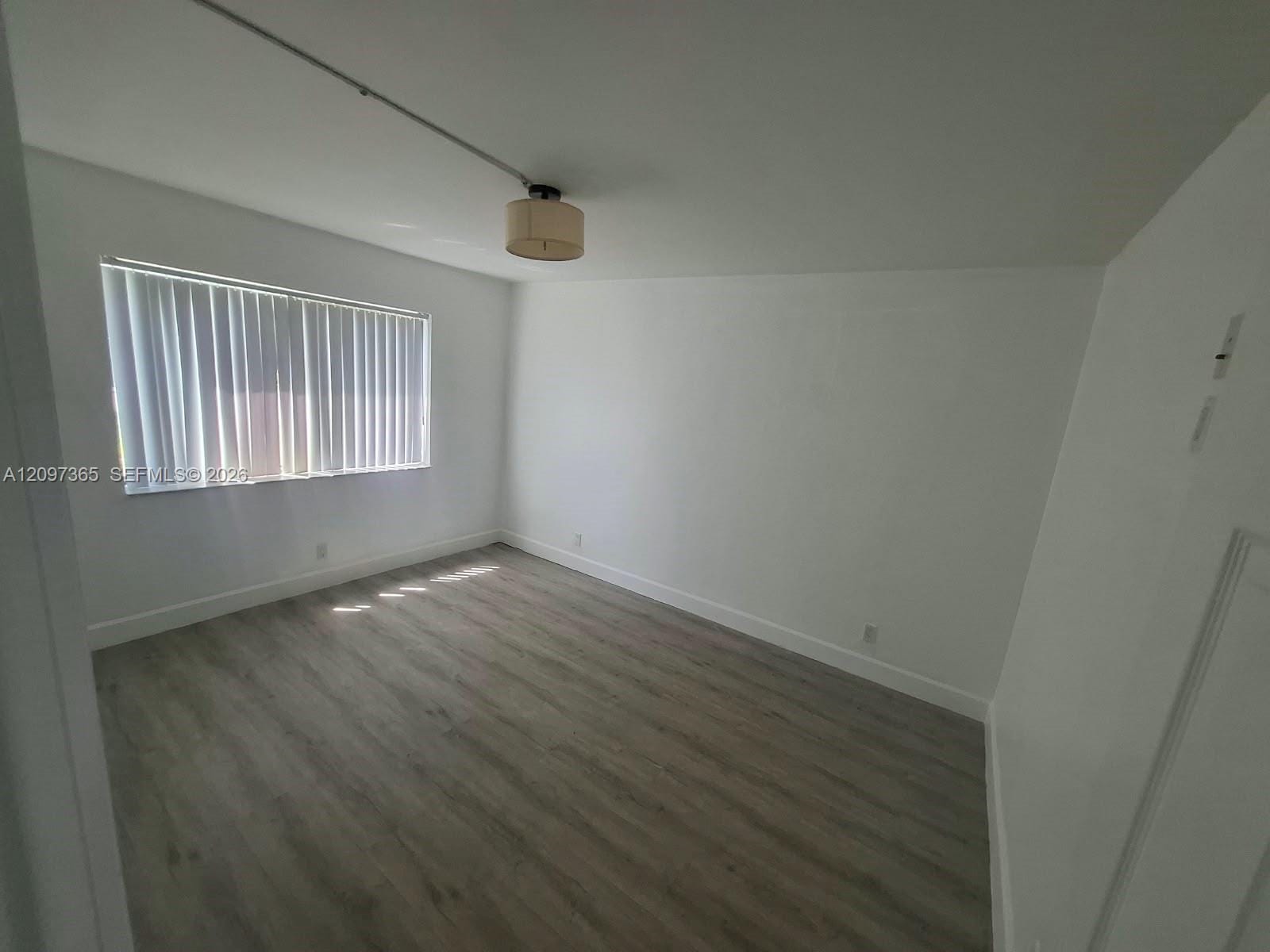 320 Racquet Club Road 104, Weston, FL 33326 photo 9