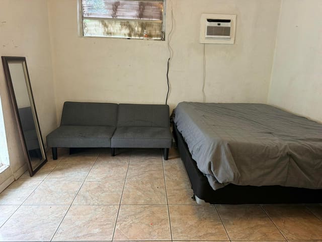 1822 Cleveland Street 3, Hollywood, FL 33020