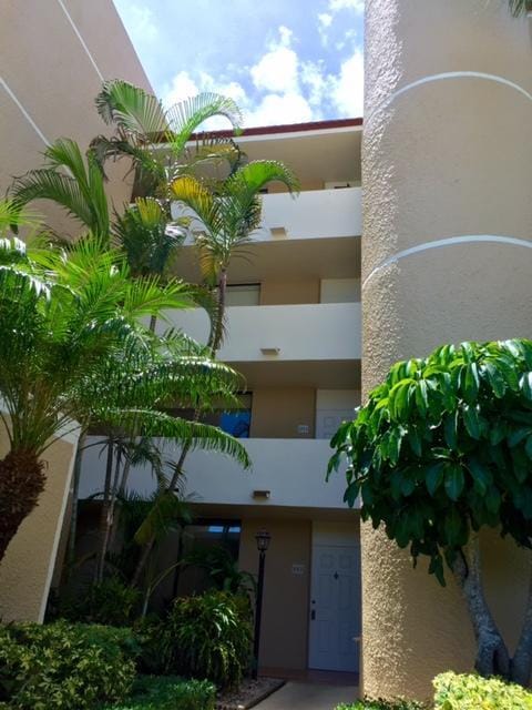 3492 NE Causeway Boulevard 103, Jensen Beach, FL 34957 photo 2