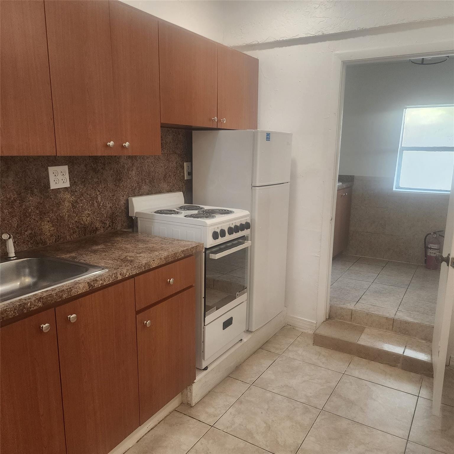 7800 SW 9th Street, North Lauderdale, FL 33068 photo 5