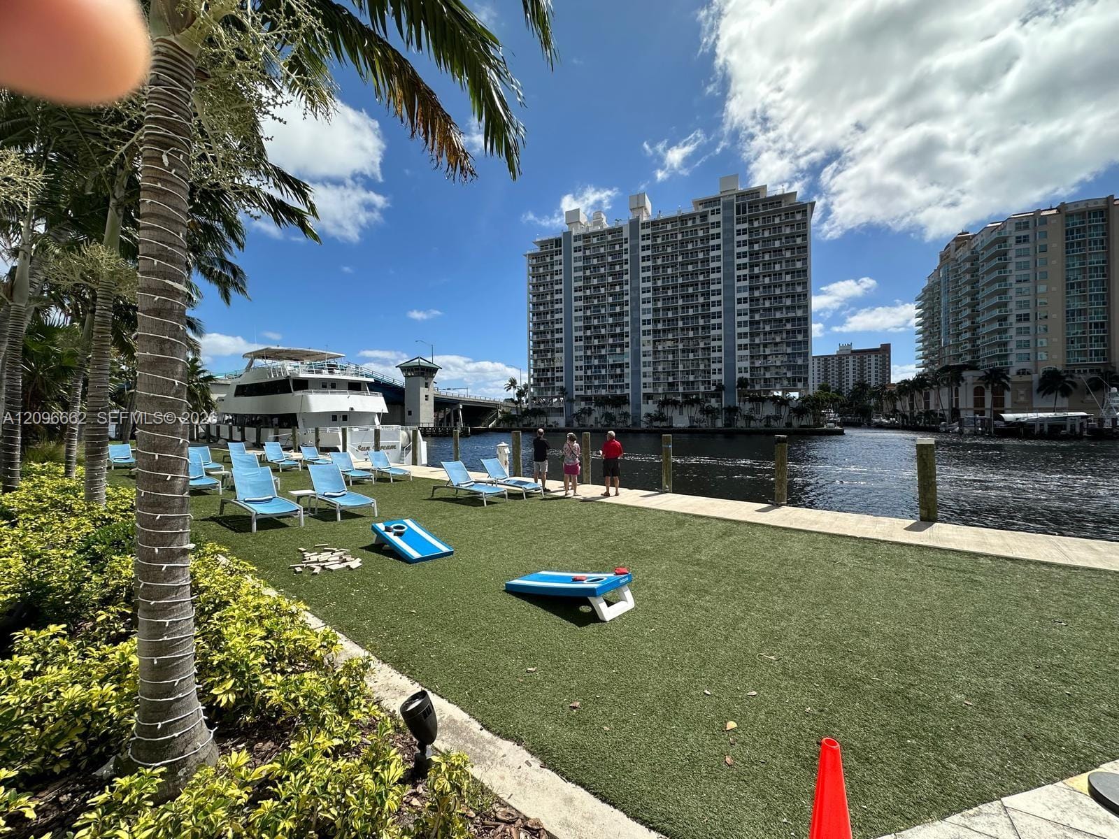 2670 E Sunrise Boulevard 317 — photo 2