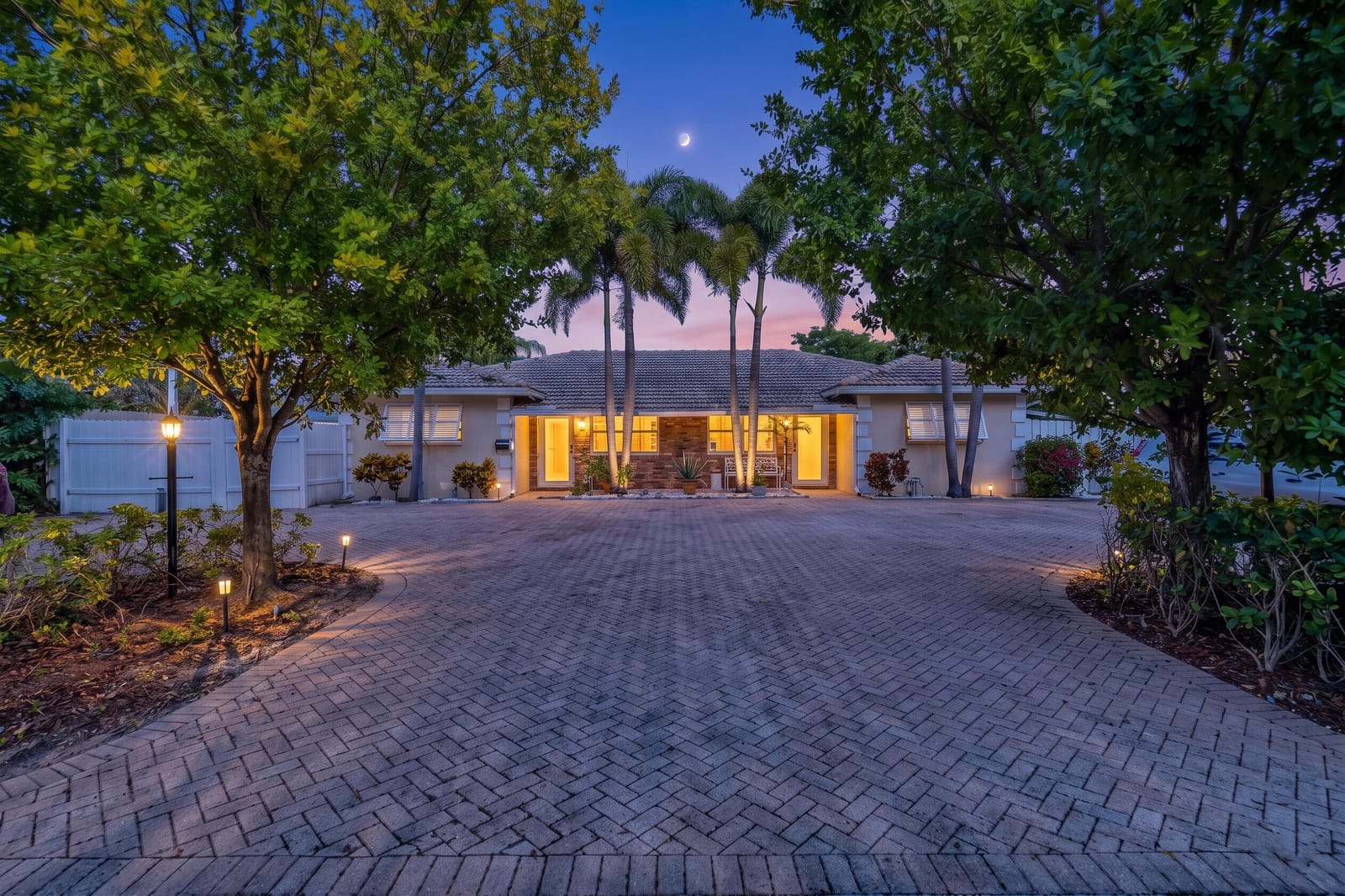 5120 NE 22nd Avenue, Lighthouse Point, FL 33064 photo 2