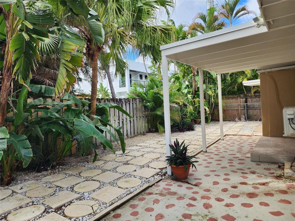 1313 NE 16th Terrace 1, Fort Lauderdale, FL 33304 photo 9