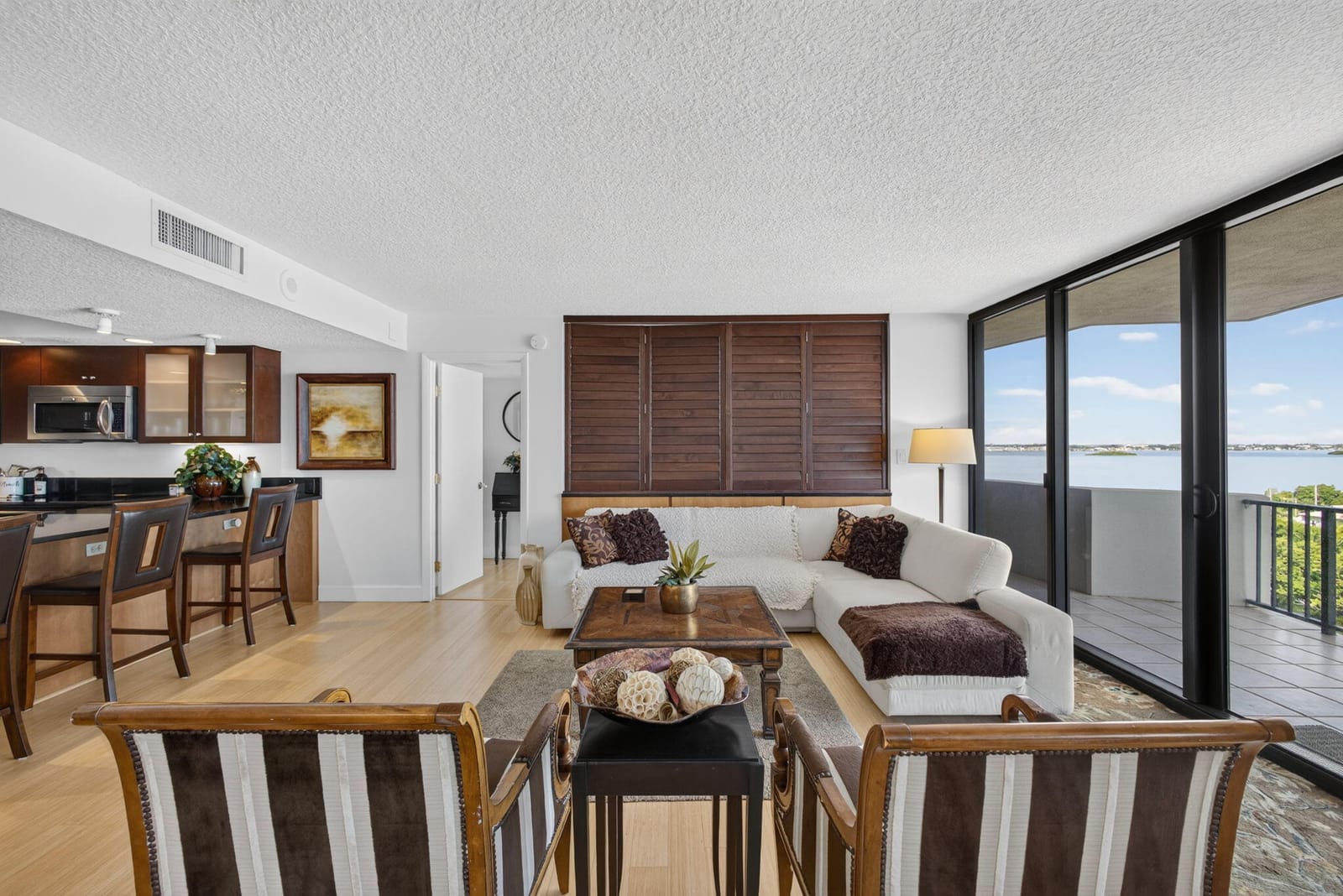 4200 N Ocean Drive 1-905 — photo 3