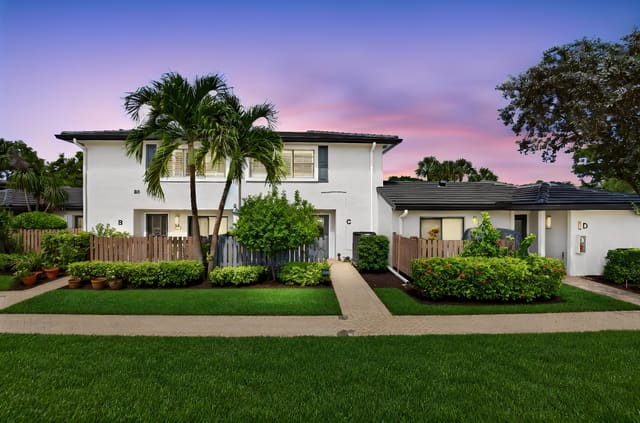 28 Southport Lane C, Boynton Beach, FL 33436