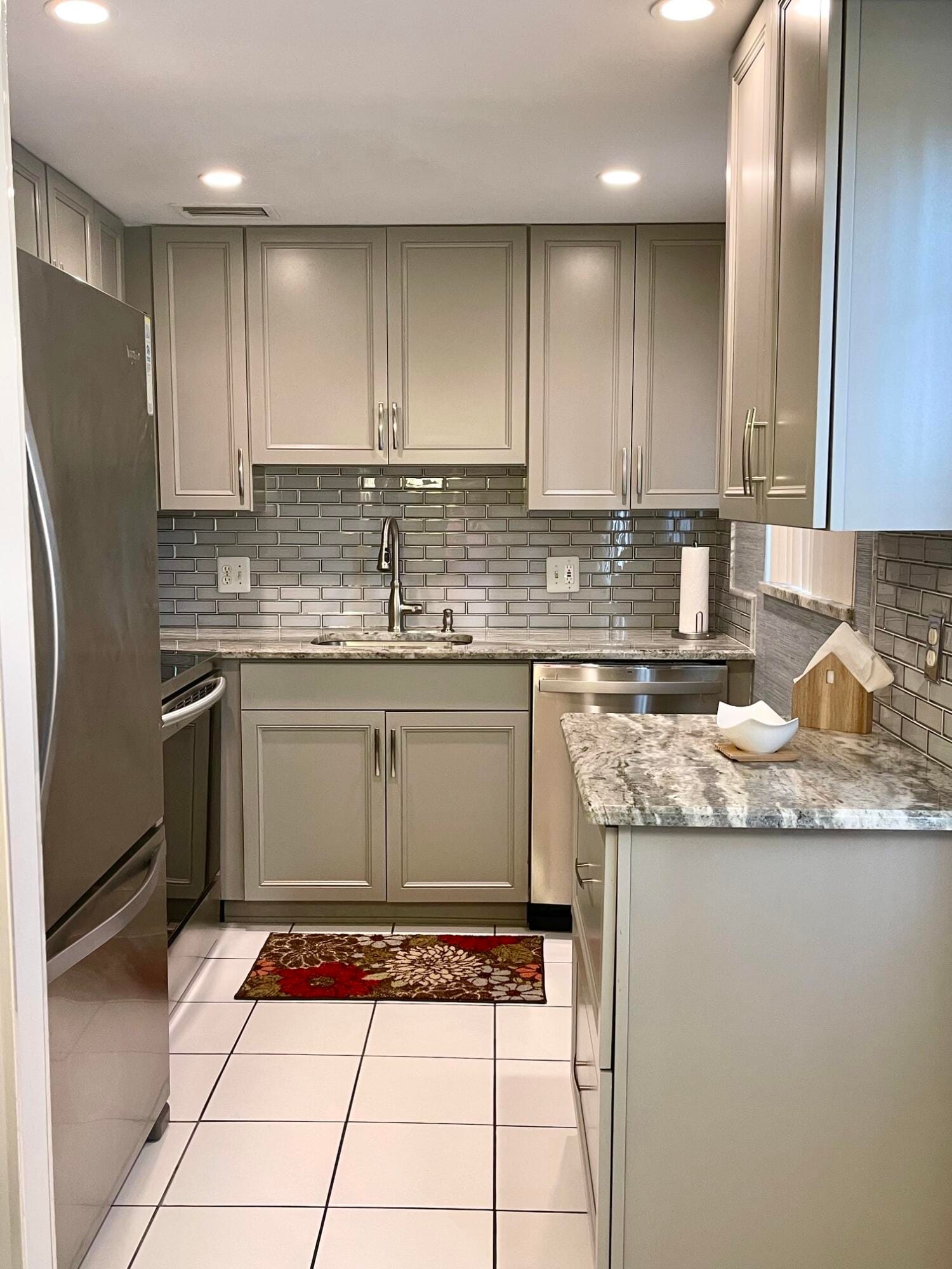 104 KENT G 104, West Palm Beach, FL 33417 photo 7