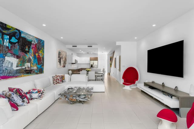 2477 NE 135TH Street, North Miami, FL 33181