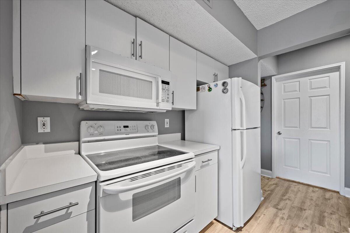 254 Village Boulevard 4310 — photo 6
