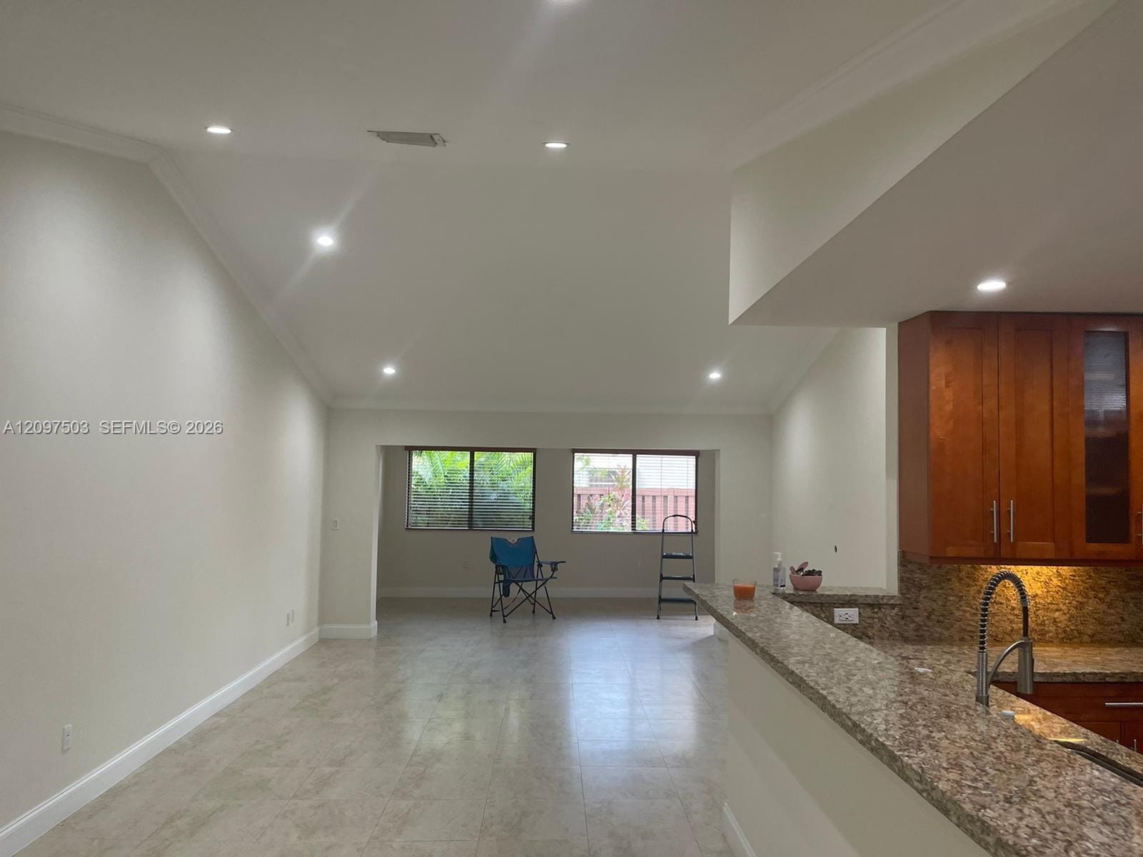 8448 SW 114th Place — photo 4