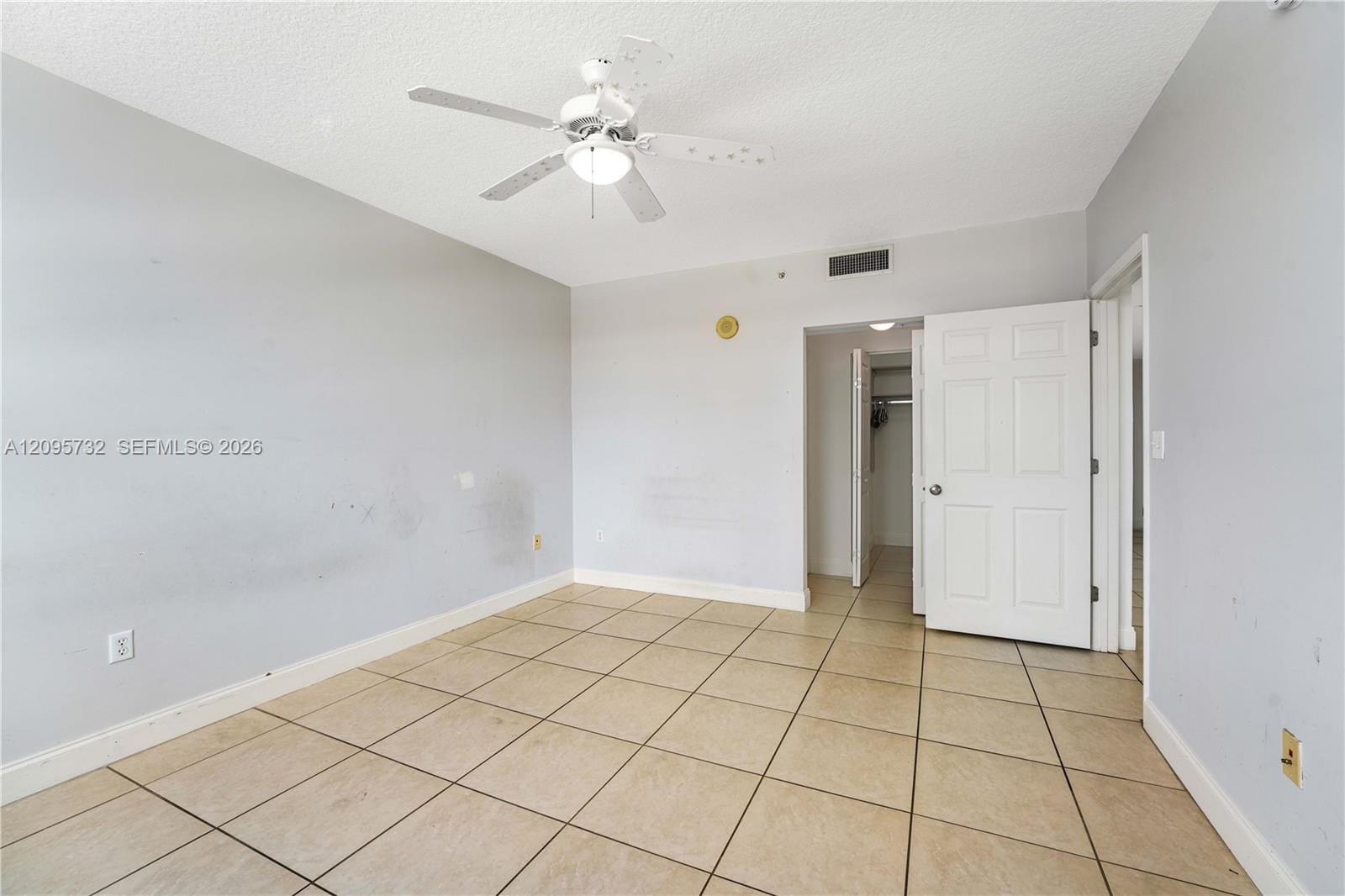 2000 N Bayshore Drive 702 — photo 11