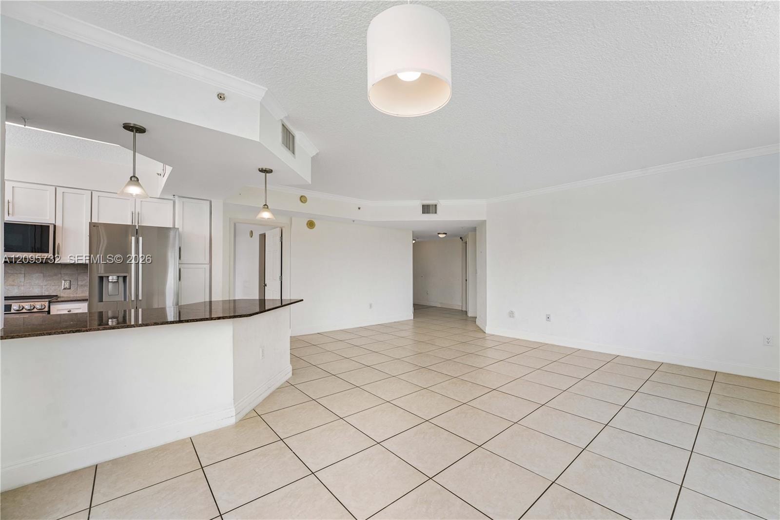 2000 N Bayshore Drive 702 — photo 7