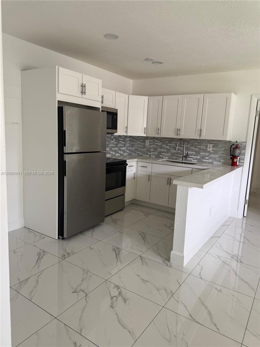 8742 SW 145th Street 8742, Palmetto Bay, FL 33176 photo 2