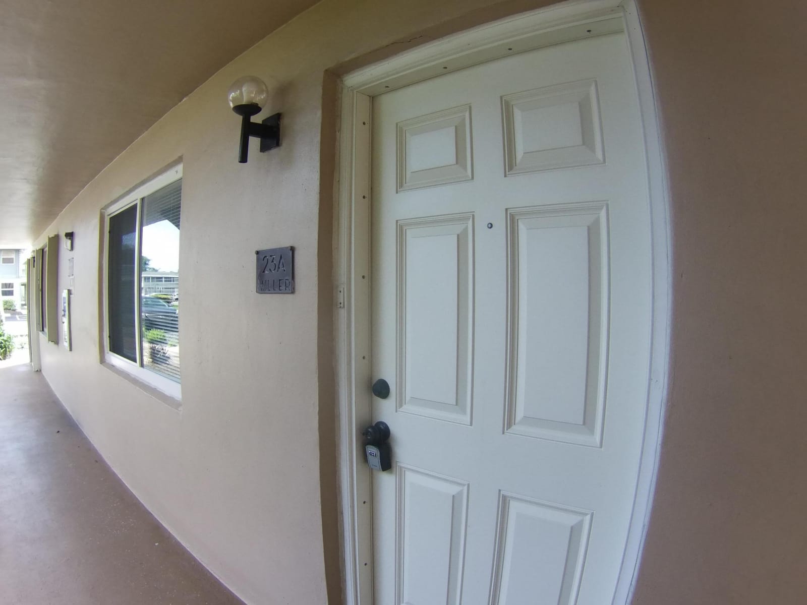 23 Flanders A, Delray Beach, FL 33484 photo 1
