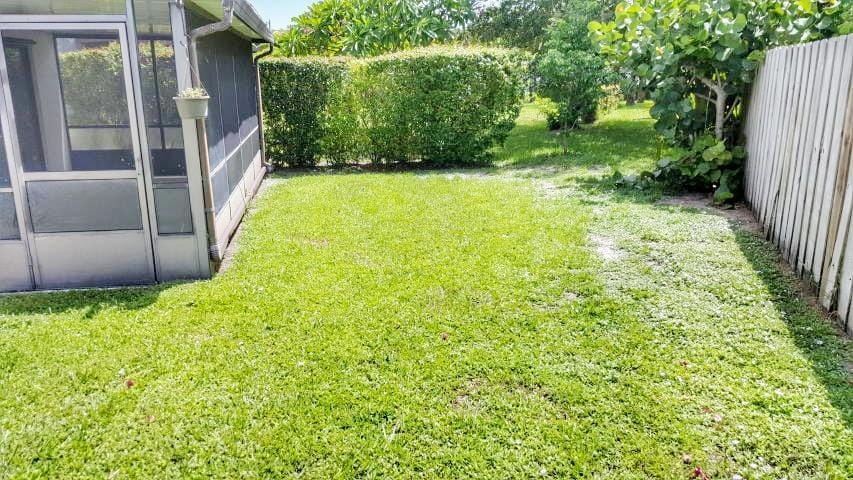 7 Whitehall Way, Boynton Beach, FL 33436 photo 8