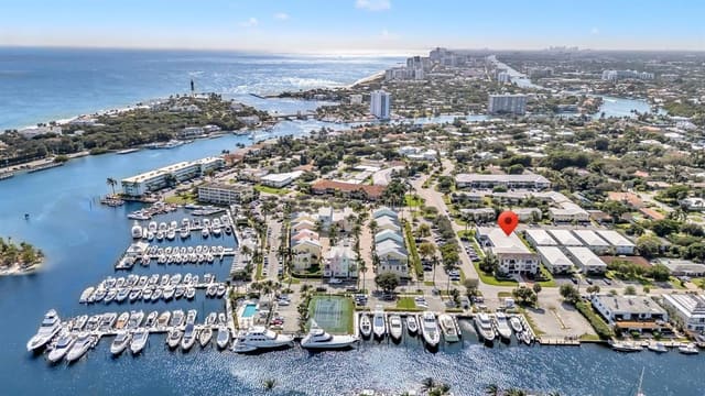 2835 NE 28TH Avenue 1, Lighthouse Point, FL 33064