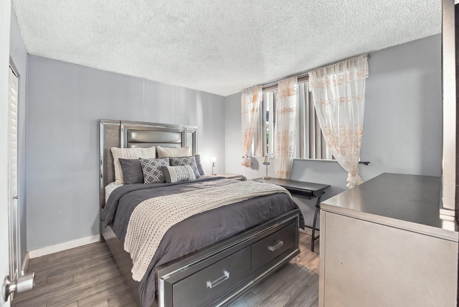 5860 NW 64TH Avenue 201 — photo 11
