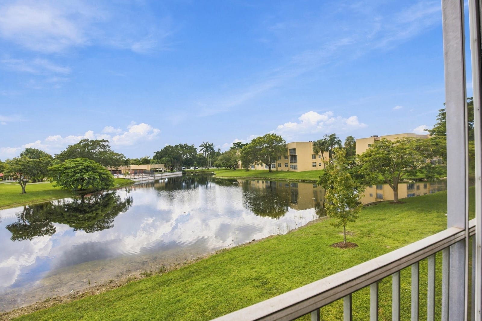 5860 NW 64TH Avenue 201, Tamarac, FL 33319 photo 14