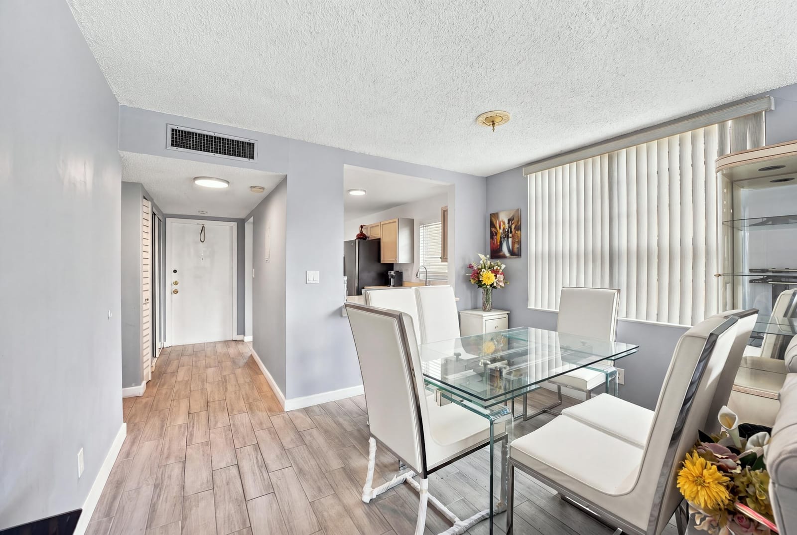5860 NW 64TH Avenue 201 — photo 3